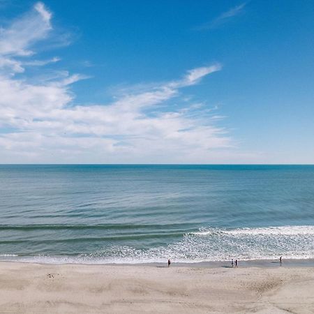 Sandcastle Oceanfront Resort At The Pavilion Myrtle Beach Eksteriør billede