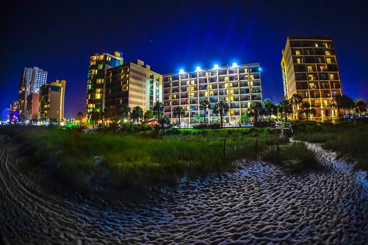 Sandcastle Oceanfront Resort At The Pavilion Myrtle Beach Eksteriør billede