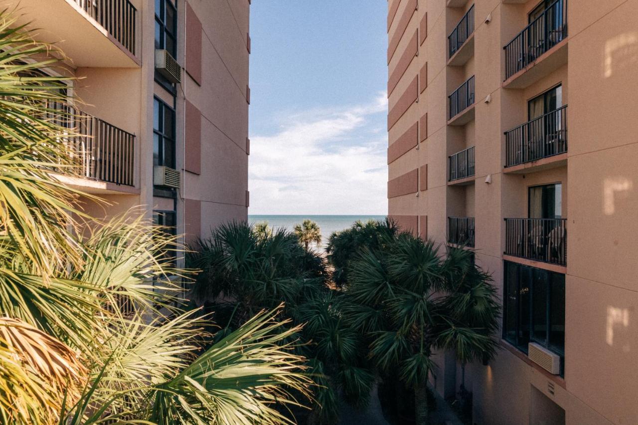 Sandcastle Oceanfront Resort At The Pavilion Myrtle Beach Eksteriør billede